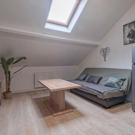 Liberation - F2 Apartment Near Disneyland Paris Montry Kültér fotó
