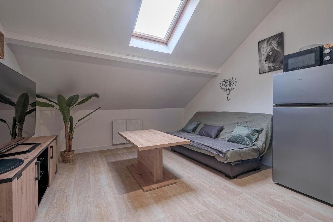 Liberation - F2 Apartment Near Disneyland Paris Montry Kültér fotó